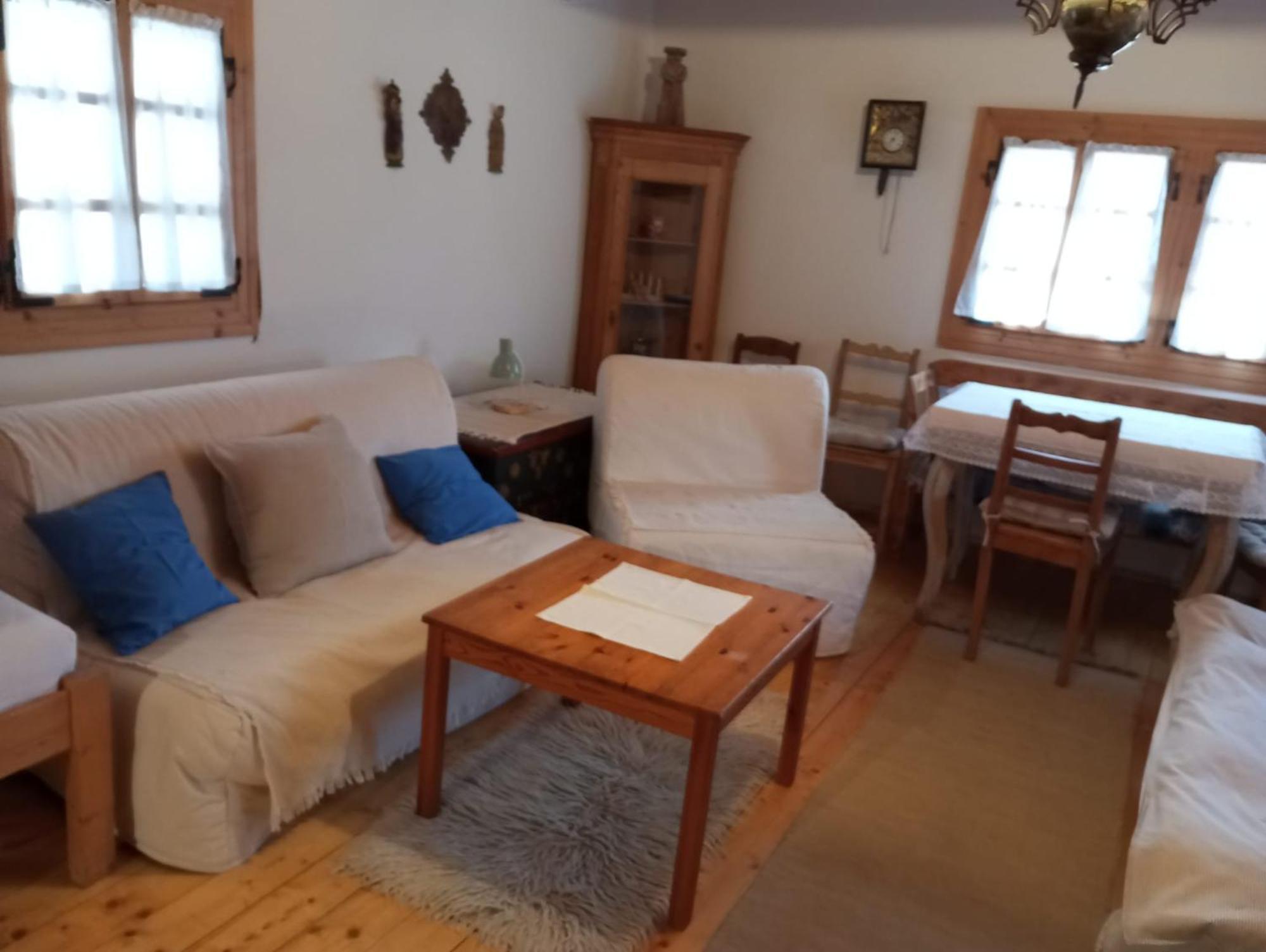 זוברץ Drevenica Traditional Cottage Old Centre מראה חיצוני תמונה